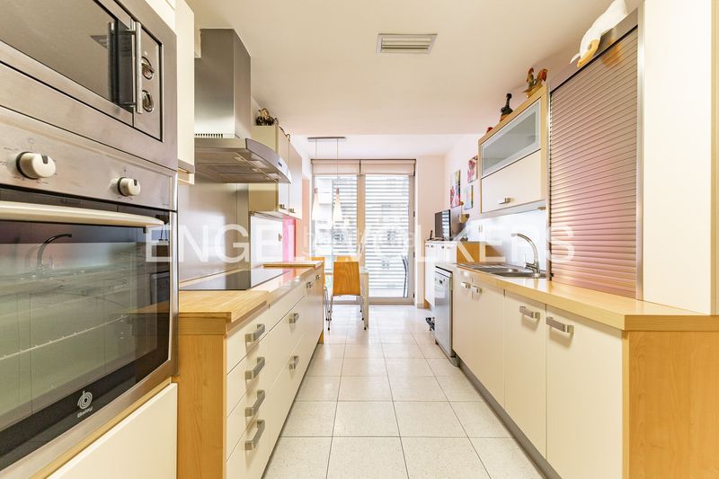 Foto 034e19d6-e685-460f-91f2-be3977d3c0f2. Piso exclusivo apartamento próximo al puerto en Eixample Mataró