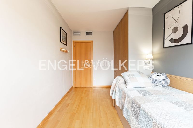 Foto 33e724c5-bc9d-4944-a0c7-5434e9c7b6a6. Piso exclusivo apartamento próximo al puerto en Eixample Mataró