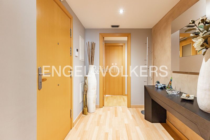 Foto 524eba8d-2656-41ec-abcb-6c5163e65c45. Piso exclusivo apartamento próximo al puerto en Eixample Mataró