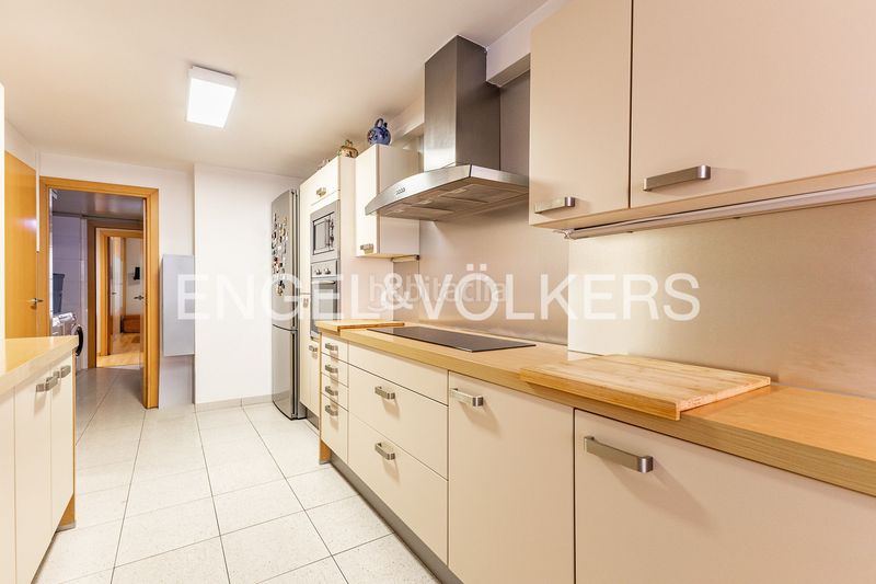 Foto 5cc0d2c4-9145-427f-9b95-57902e1a2a0d. Piso exclusivo apartamento próximo al puerto en Eixample Mataró