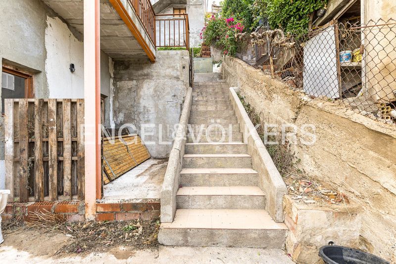 Foto 0650ae84-31a4-4fd7-b6f1-88c4fdcd389c. Casa amb calefacció aparcament a Torrelles de Llobregat