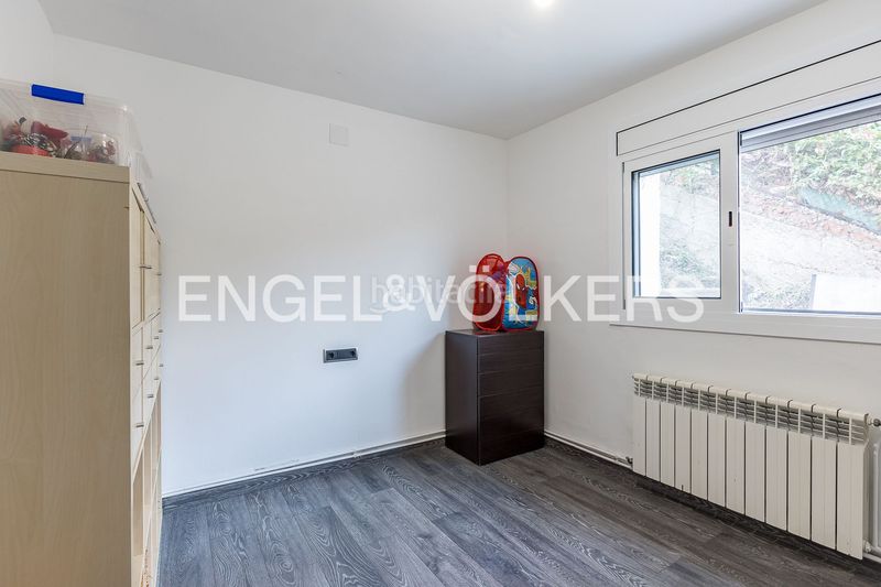 Foto 0cc8e3fd-cef0-4bd7-8e29-dbd18aabb027. Casa amb calefacció aparcament a Torrelles de Llobregat