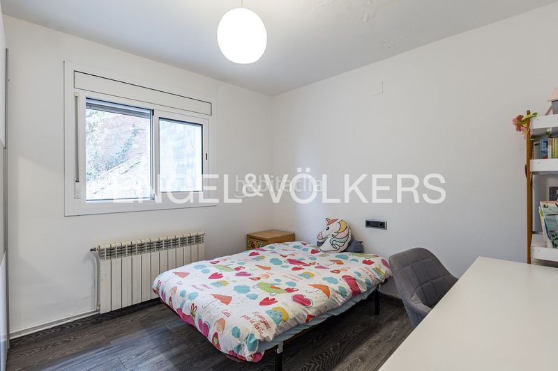 Foto 48f18d2a-7eeb-4c9b-a75f-b5bfa96ff82a. Casa amb calefacció aparcament a Torrelles de Llobregat