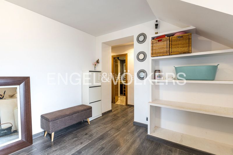 Foto a14b0c64-8d38-4841-905d-8cf026494529. Casa amb calefacció aparcament a Torrelles de Llobregat