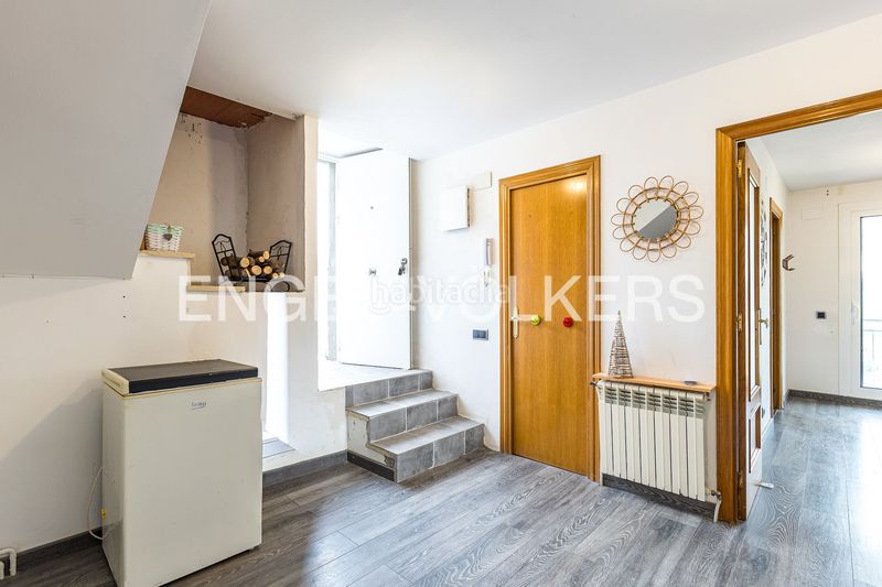 Foto d11cfaec-726a-4c32-bb07-b9a40f4f417e. Casa amb calefacció aparcament a Torrelles de Llobregat