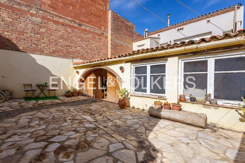 Foto 0ca1b4e4-ad51-445b-acd3-1807790167b5. Casa amb calefacció a Calaf