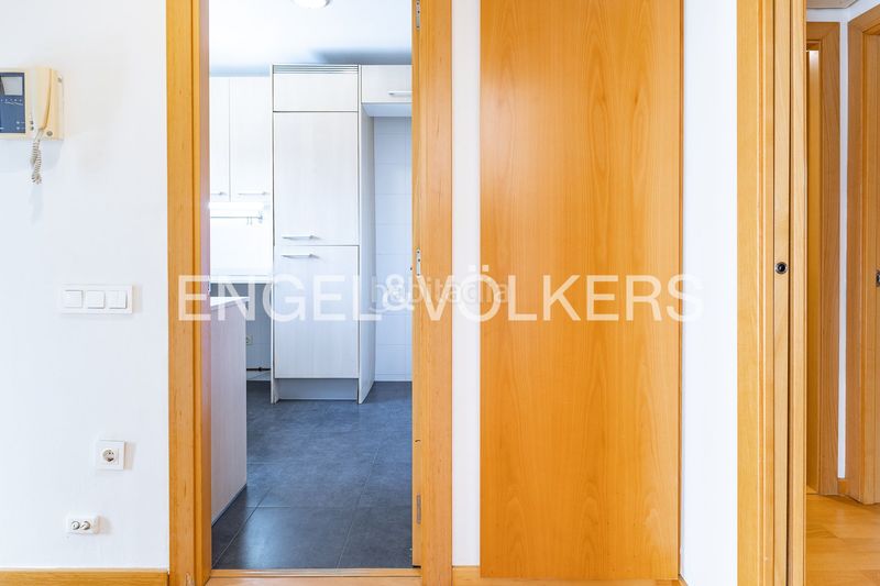 Foto b04e0094-563a-43d9-8a52-db84b2060801. Pis amb calefacció aparcament a Premià de Dalt