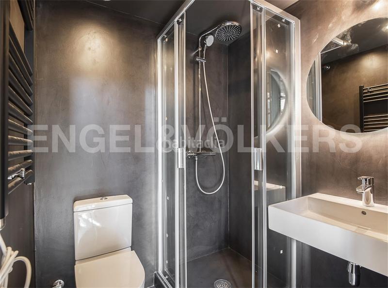 Foto 72a5485f-600d-43ec-b3ff-819b297a2cc7. Promoció D-000F2T LOFTS DE DISEÑO EN EL RAVAL a Barcelona. Habitatges d´obra nova