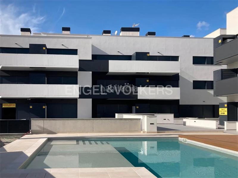 Foto 6add58b7-2394-4802-9cf9-44419b071994. Promoción D-000HYW FANTÁSTICA PROMOCIÓN CERCA DEL MAR EN CUBELLES en Cubelles. Edificio viviendas de obra nueva