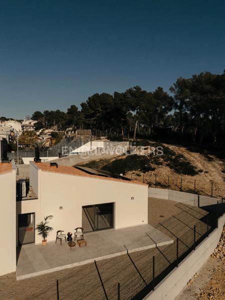 Foto 734779ce-8e33-441e-94ae-0827526d0ccc. Promoció D-000M35 Promoción Casa Marga - Casas sostenibles a Catllar (El). Habitatges d´obra nova