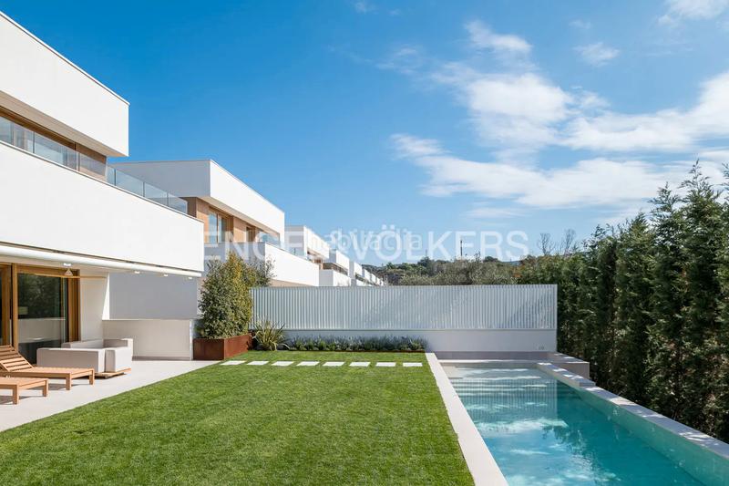 Foto 8ff96739-e1c3-419b-a31d-e2f80845c86c. Promozione D-000JS3 Complejo residencial de casas de lujo en Sitges in Sitges. Abitazioni di nuova costruzione