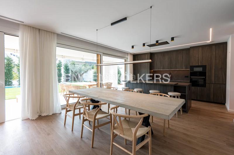 Foto d2492390-b7f7-439f-a692-7ace5c9ed06d. Promozione D-000JS3 Complejo residencial de casas de lujo en Sitges in Sitges. Abitazioni di nuova costruzione