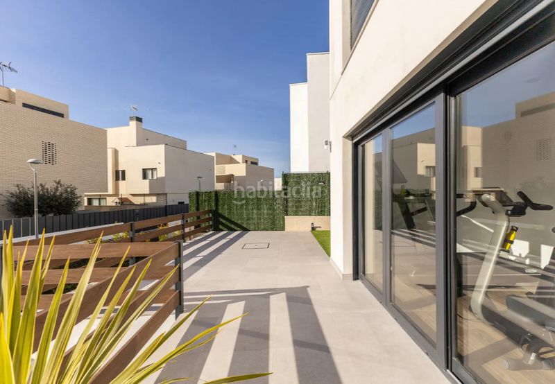 Foto 4878cee0-3a7b-4bef-9ed4-5bd2937a2fd8. Haus 350m<sup>2</sup> mit heizung parking pool in Montgat