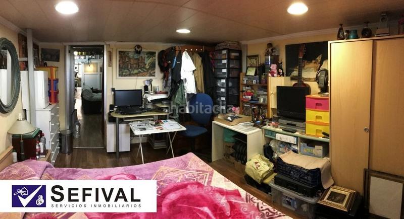 Foto d2de5eaf-e2b7-47d6-ac5c-4f3ef64cf725. Local comercial a Quart de Poblet