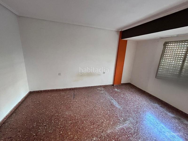 Foto eedfea2f-f2ec-4774-943e-283b384a05da. Etagenwohnung in L´Hort de Senabre Valencia