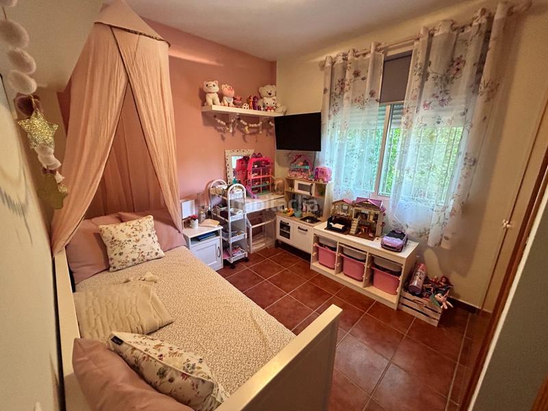 Foto 349b6abe-bdab-4647-bf68-15b497df7725. Chalet con parcheggio piscina in Montroy