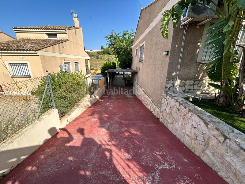 Foto 42197094-a581-4ac0-8be4-7970da7eb1d6. Chalet con parcheggio piscina in Montroy