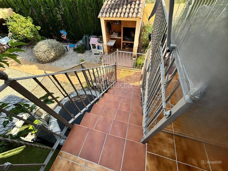 Foto 68a9569a-f73c-406b-84da-ec320122c92c. Chalet con parcheggio piscina in Montroy