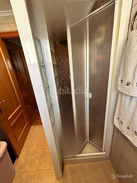 Foto 9a75eb6c-8235-46fc-9716-e0a6fe7c6b66. Chalet con parcheggio piscina in Montroy