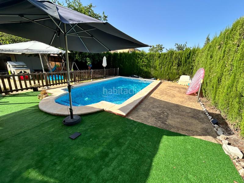 Foto d1b4f672-535b-4365-9677-dd5f148e3c31. Chalet con parcheggio piscina in Montroy