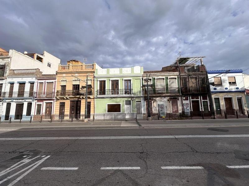 Foto 69fcc6ba-be7a-4887-bb59-5994029cb1c0. Casa a calle de la mediterranea 33 a El Cabanyal-El Canyamelar Valencia