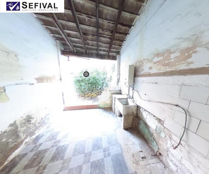 Foto d5cb2710-5931-4093-81d2-ba3dcd99a212. Casa en calle c santa ana 12 en Plaza Xúquer Paiporta