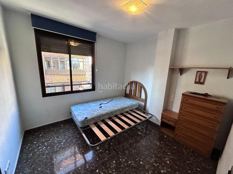 Foto 8c06cbbd-b065-4778-bd57-8bf8874e45bd. Alquiler piso amplio y soleado piso familiar en campanar, en Valencia