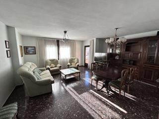 Flat in Avenida GENERAL AVILES