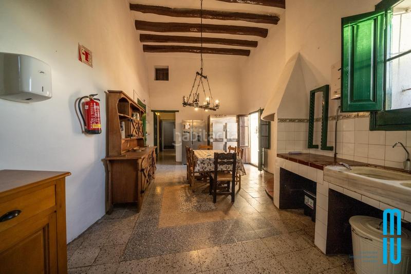 Foto 2b9c7184-d430-455e-8007-e32249de0604. Lloguer masia amb calefacció aparcament a Centre Pineda de Mar