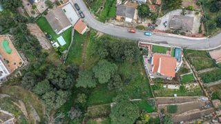 Terreno residenziale in Sant Cebrià de Vallalta. Terreno residencial en urbanización can palau con parada de bus