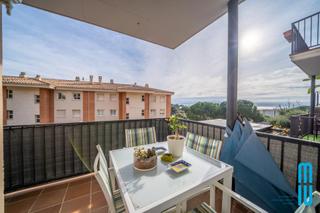 Maison jumelée à Urbanitzacions. Descubre tu nuevo hogar en sant pol de mar