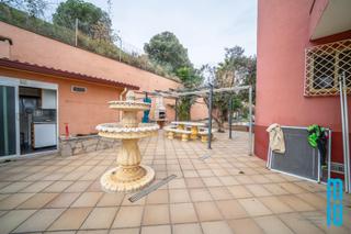 Xalet a Sant Cebrià de Vallalta. Casa a 4 vientos