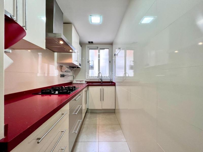 Foto 83711c2f-21a4-438a-826a-f1b87ef94e4f. Ático atico para entrar a vivi en El Poble Sec - Parc de Montjuïc Barcelona