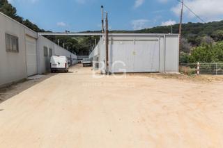 Propriété  Calle can miro de. Venta de dos fincas rústicas en mataró, cerca de la autopista