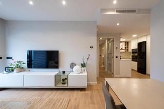 Appartement dans Calella. Exquisito apartamento seminuevo a pasos de la playa en calella