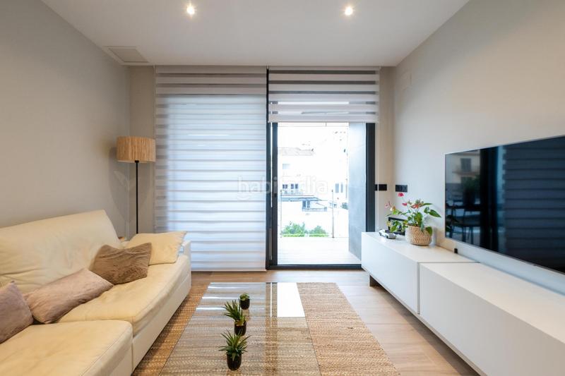 Foto 1b61a8e8-4755-4647-91e5-e15818acd7da. Piso exquisito apartamento seminuevo a pasos de la playa en Calella