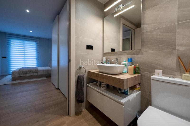 Foto 74cb1d60-1e21-4aad-874b-4a69aa744cc8. Piso exquisito apartamento seminuevo a pasos de la playa en Calella