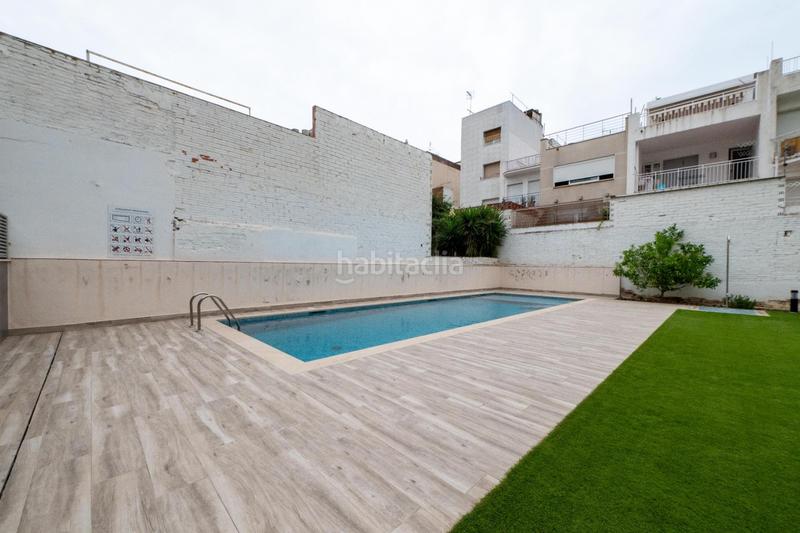 Foto 8f3e9397-e9c5-4e37-bd33-24e010eb4899. Piso exquisito apartamento seminuevo a pasos de la playa en Calella