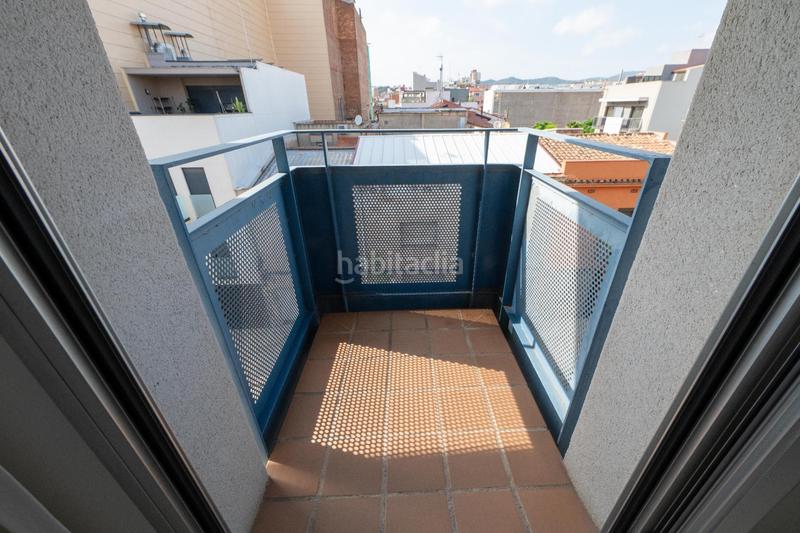 Foto aeafbdc9-98a9-49b4-bebd-135bf1d51814. Pis amb calefacció aparcament a Port Badalona