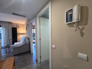 Miete Etagenwohnung in Arenys de Munt. Piso con terraza y piscina comunitaria