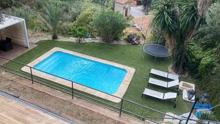 Chalet in Arenys de Munt. Espectacular casa reformada con piscina y gran parcela