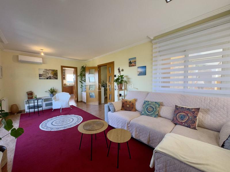 Foto f56dea7f-08ed-4d56-a57f-1a355f61a777. Maison avec chauffage parking piscine dans Palafolls