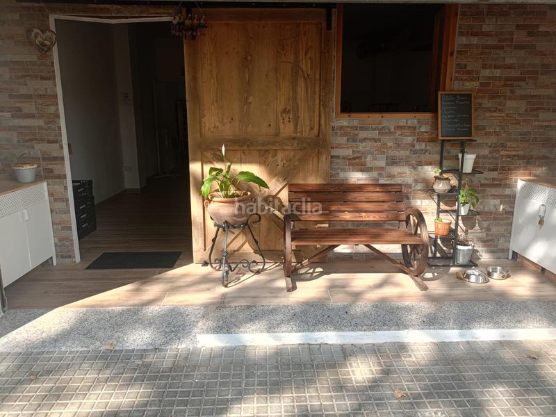 Foto 6e0edc06-c7f4-4488-9153-cbb6e6089906. Lloguer local comercial a Malgrat de Mar