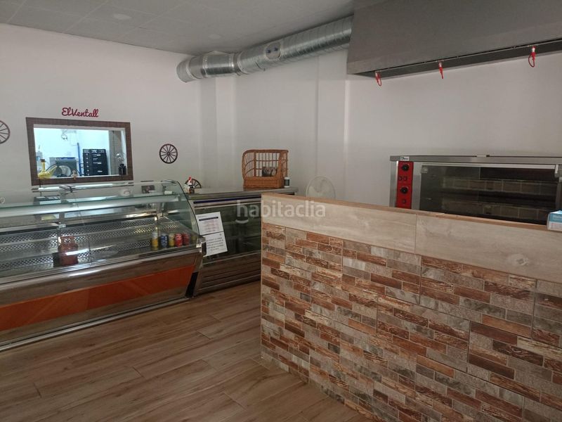 Foto 98c48864-a46a-43b6-820a-59e813d48227. Lloguer local comercial a Malgrat de Mar
