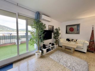 Ático en Poblenou. Sobre ático con gran terraza en pineda de mar