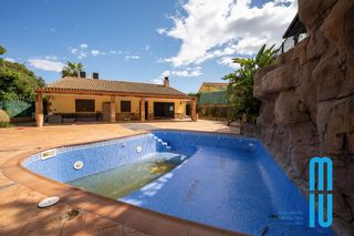 Chalet en Mas Mora-Sant Daniel. Espectacular oasis de lujo y naturaleza en tordera
