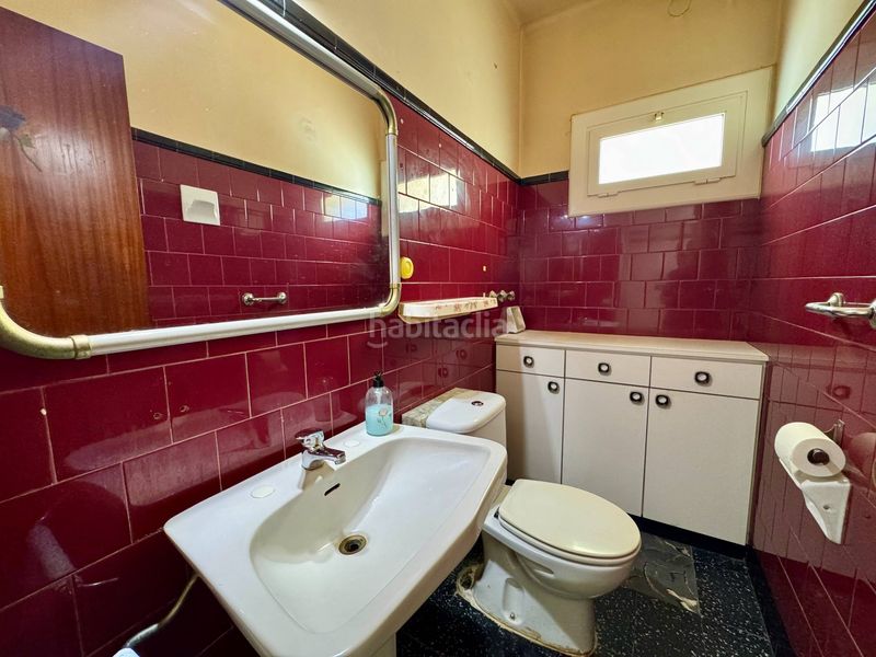 Foto 4abf10a5-85b9-4bc1-a2fb-66ab63c91ba9. Casa amb aparcament piscina a Centre Pineda de Mar