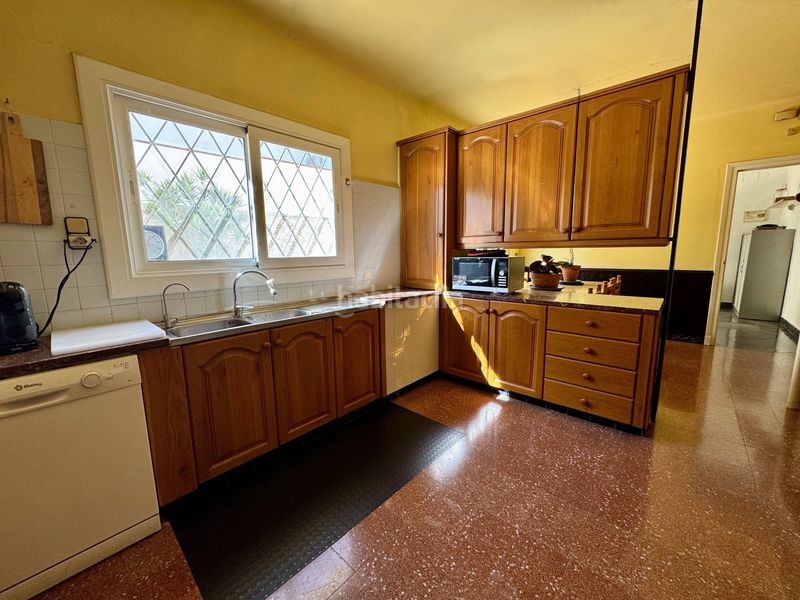 Foto 748c1836-87e4-4d34-891b-12c811ba4fd8. Casa amb aparcament piscina a Centre Pineda de Mar