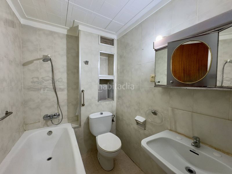 Foto 4b415591-09ea-428f-a0eb-5ad7bb8df9cc. Casa adossada a Mont Ferrant-Joan Carles I Blanes
