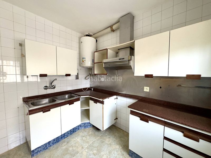 Foto 7079de38-c300-4c95-a49c-78f2163b6cd1. Casa adossada a Mont Ferrant-Joan Carles I Blanes